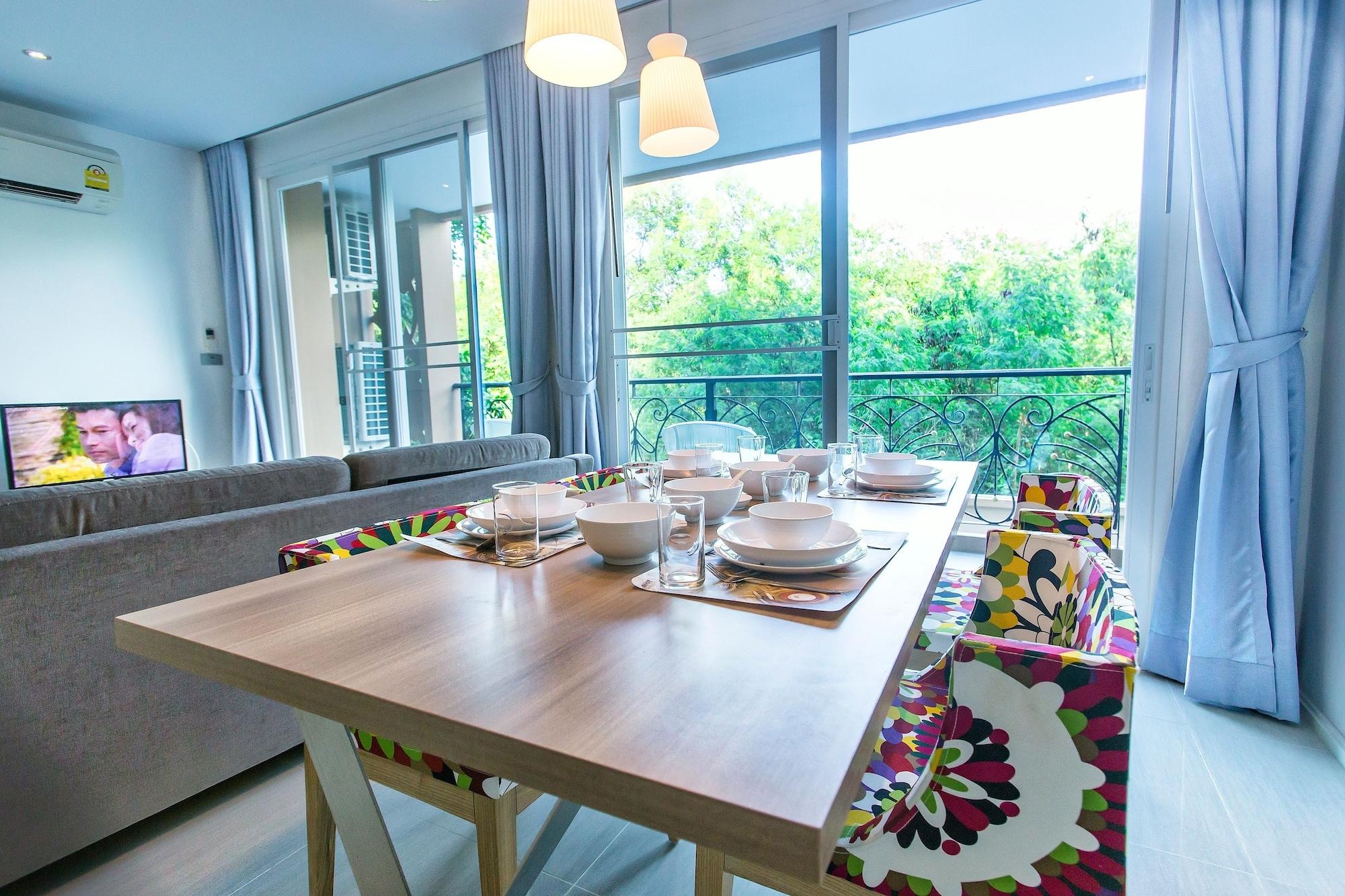 Atlantis Condo Resort Haat Jomtien Eksteriør bilde