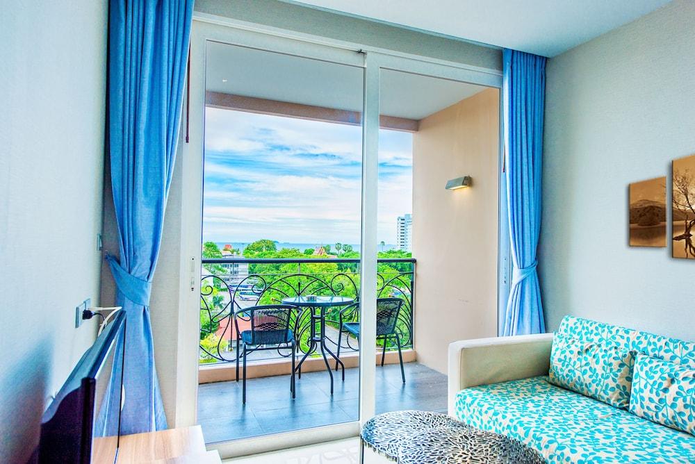 Atlantis Condo Resort Haat Jomtien Eksteriør bilde