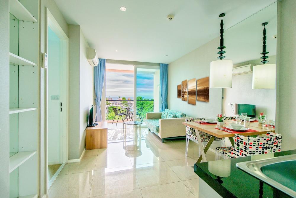 Atlantis Condo Resort Haat Jomtien Eksteriør bilde